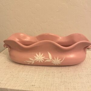 Vintage Pink Abingdon Planter - Daisy Motif